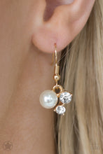 Load image into Gallery viewer, Toast To Perfection - Gold Necklace