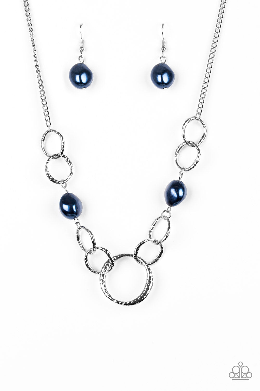 Lead Role Blue Necklace