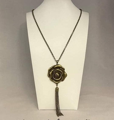 Rosy Redux Necklace