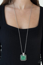 Load image into Gallery viewer, Effervescent Elegance Green Necklace